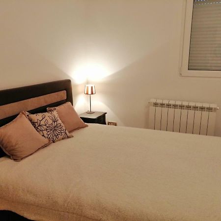 Studio Apartman Irena1 Bijela Dış mekan fotoğraf